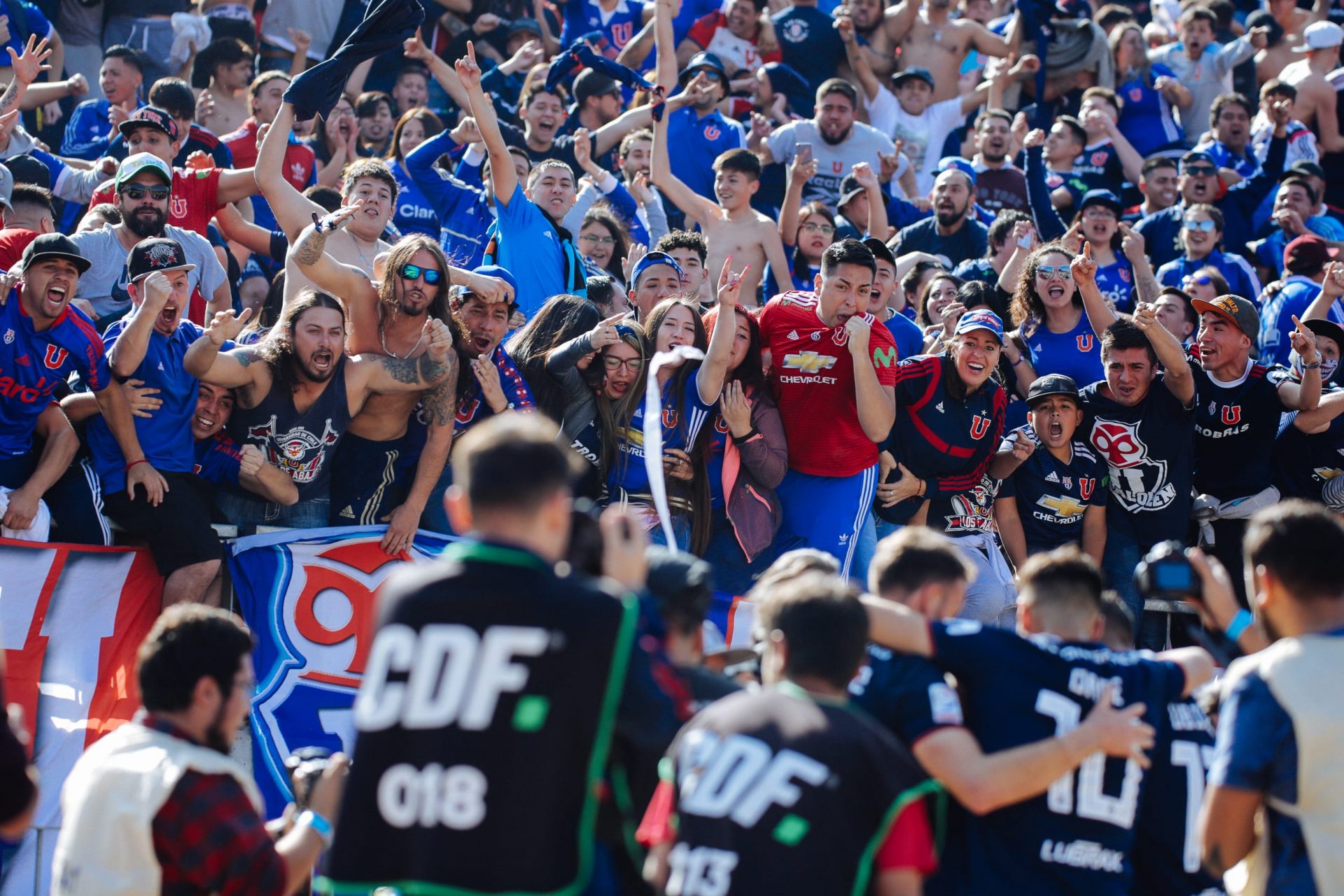 Fotos: U. de Chile vs Colo Colo | Sitio oficial del hincha ...